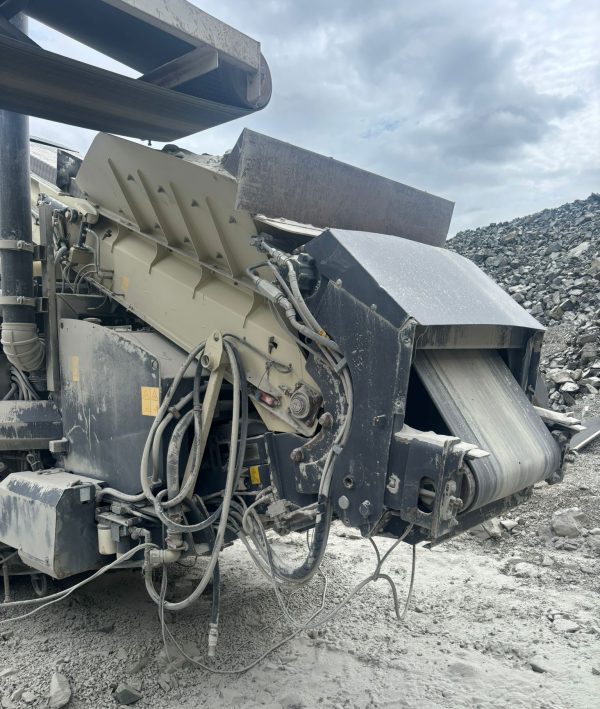 Metso Lokotrack LT220D Cone Crusher Metso Lokotrack LT220D Cone Crusher