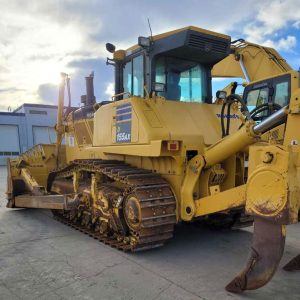 Komatsu D155AX-8 (2)