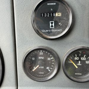 Grove GMK 4100B (1)