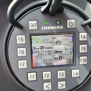 Liebherr LTM1090-4-2 (16)