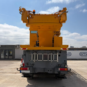 Liebherr LTM1090-4-2 (5)